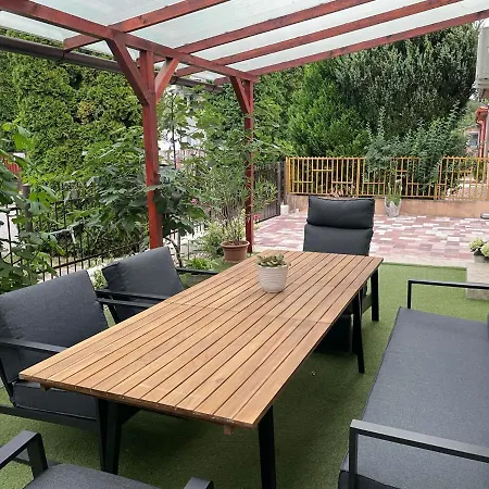 Apartman Adam *