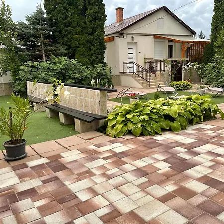 Adam * Hajdúszoboszló