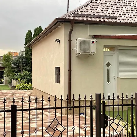 Apartman Adam *