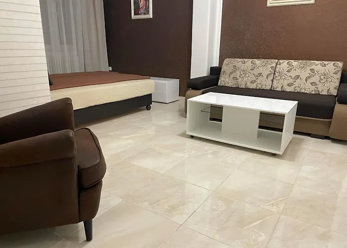 Adam Apartment *